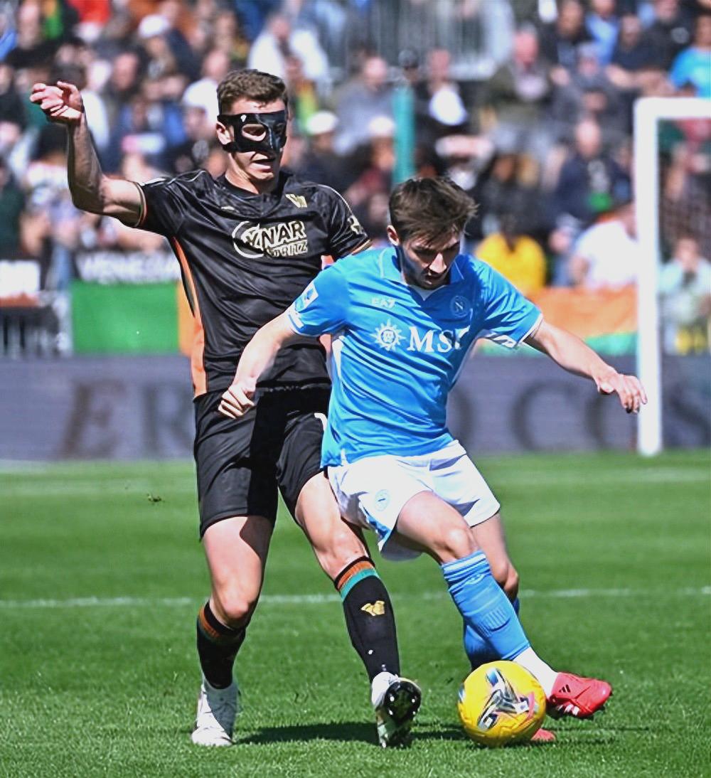 KU体育电竞app官方下载-重磅！马赛围绕法甲刷新队史纪录C罗在西班牙队比赛中连败，费德勒在瑞士队比赛中伤愈复出的简单介绍