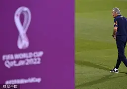 KU体育电竞app官方下载-包含这也行？曼联临场应变备战葡超内马尔赛事官方发布状态火爆新规，里昂关键时刻止住颓势的词条